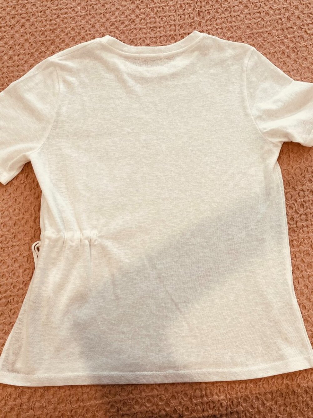 Standard (Korean boutique) white cotton tee with mid-side drawstring - M - Picture 2 of 5